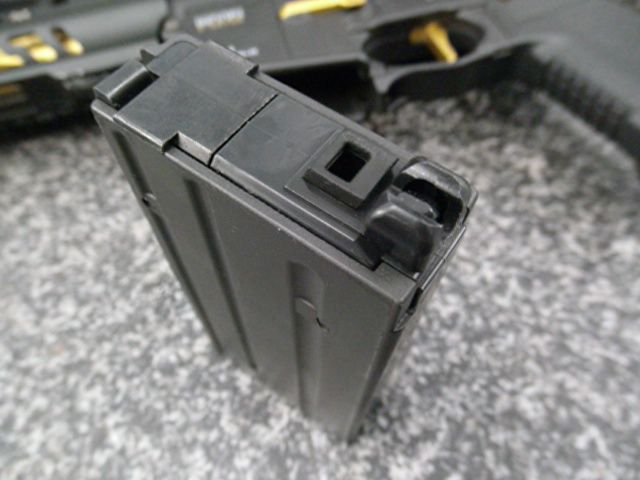 ガスブローバック