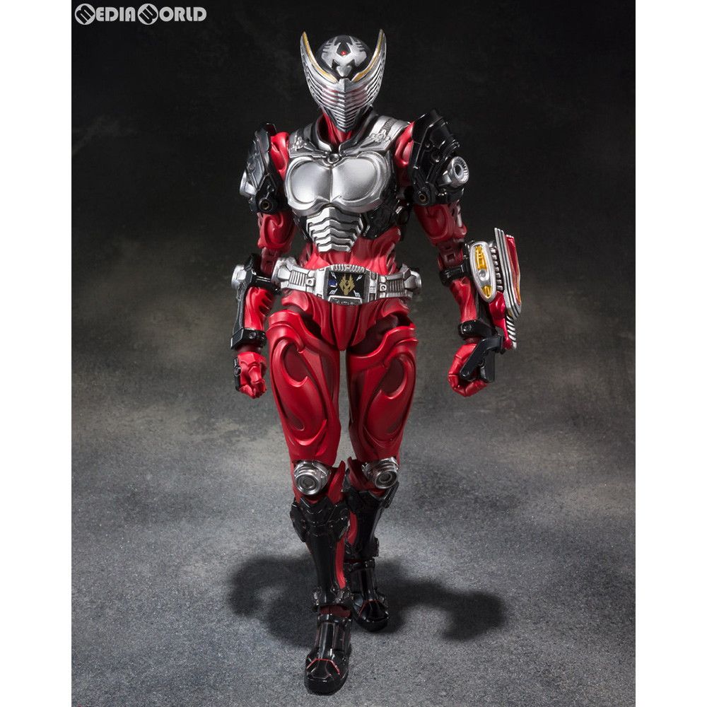 BANDAI - S.I.C. 仮面ライダー龍騎 完成品 可動フィギュア バンダイスピリッツ S.I.C. 仮面ライダー龍騎│株式会社BANDAI SPIRITS（バンダイ