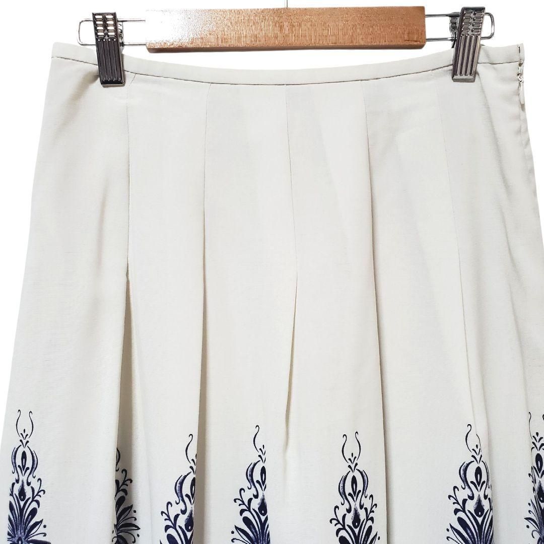 CALOMEL カロメル 刺繍 フレアスカート アイボリー ひざ丈 M相当