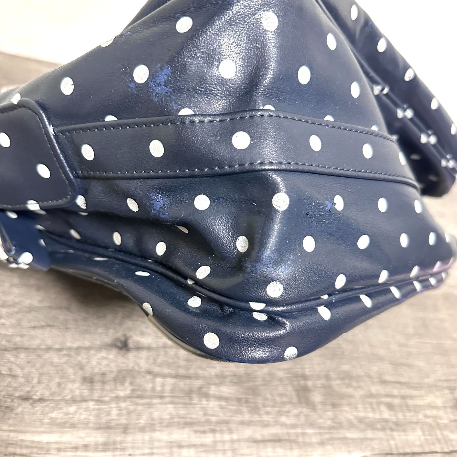 COMME des GARCONS　ドット柄　ショルダーバッグ ドット柄が可愛い】コムデギャルソンガール ショルダーバッグ (COMME