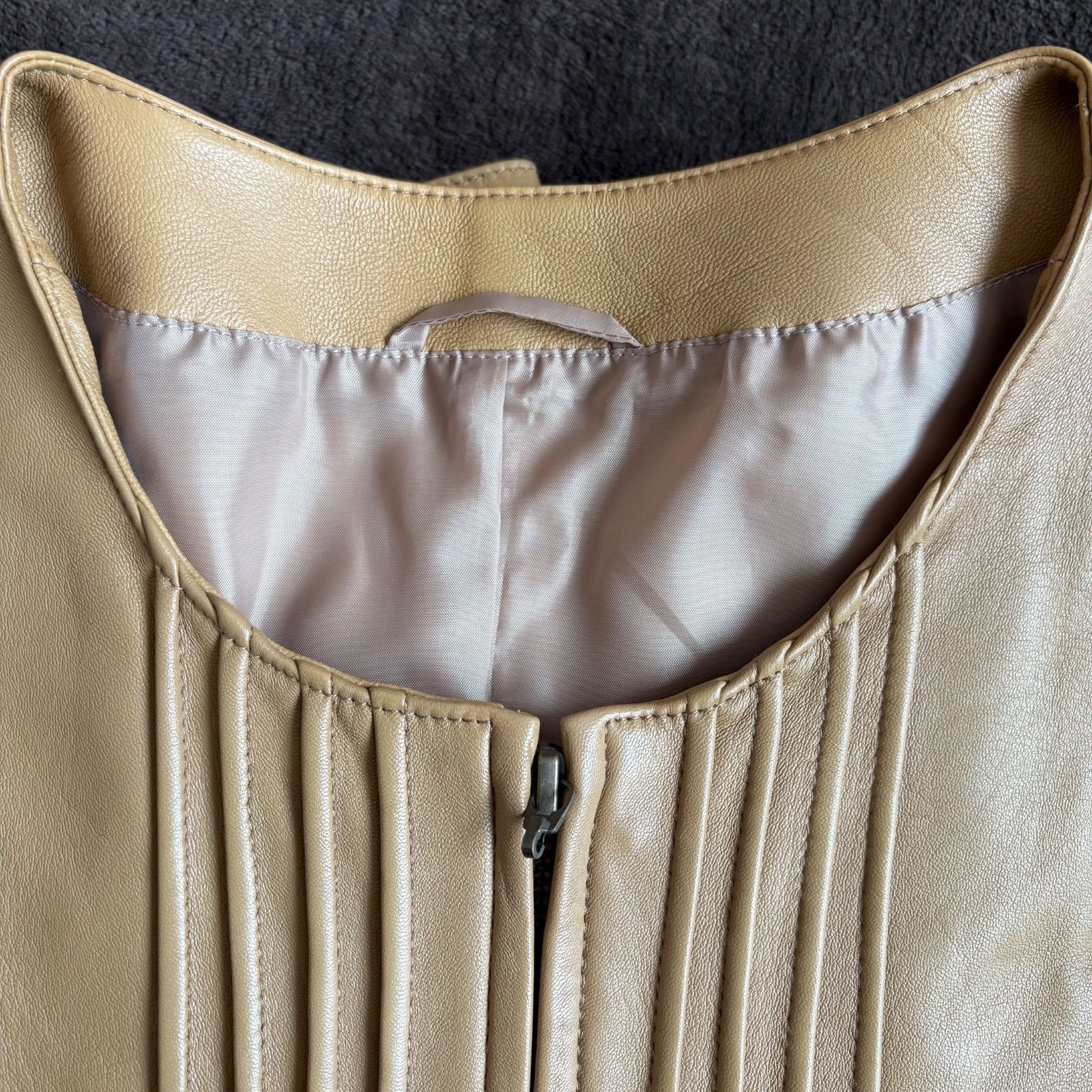 ANAYI】ラムレザーノーカラー裾フリルジャケット/38/ベージュ/羊革