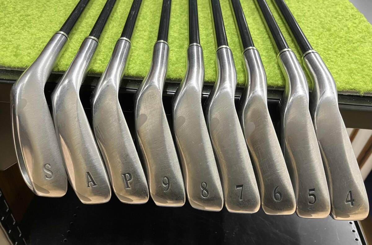 8328 XXIO MP900 9代目 ゼクシオ レフティ 左利き アイアン8本 XXIO - 8328 XXIO MP900 9代目 ゼクシオ レフティ 左利き アイアン8本