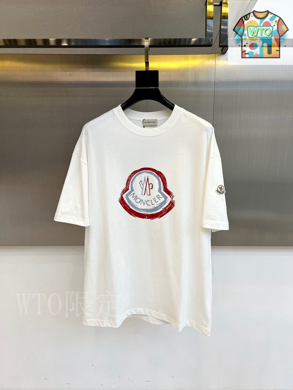 今日特価】Moncler モンクレール 2025 春夏メンズ新款円領 T