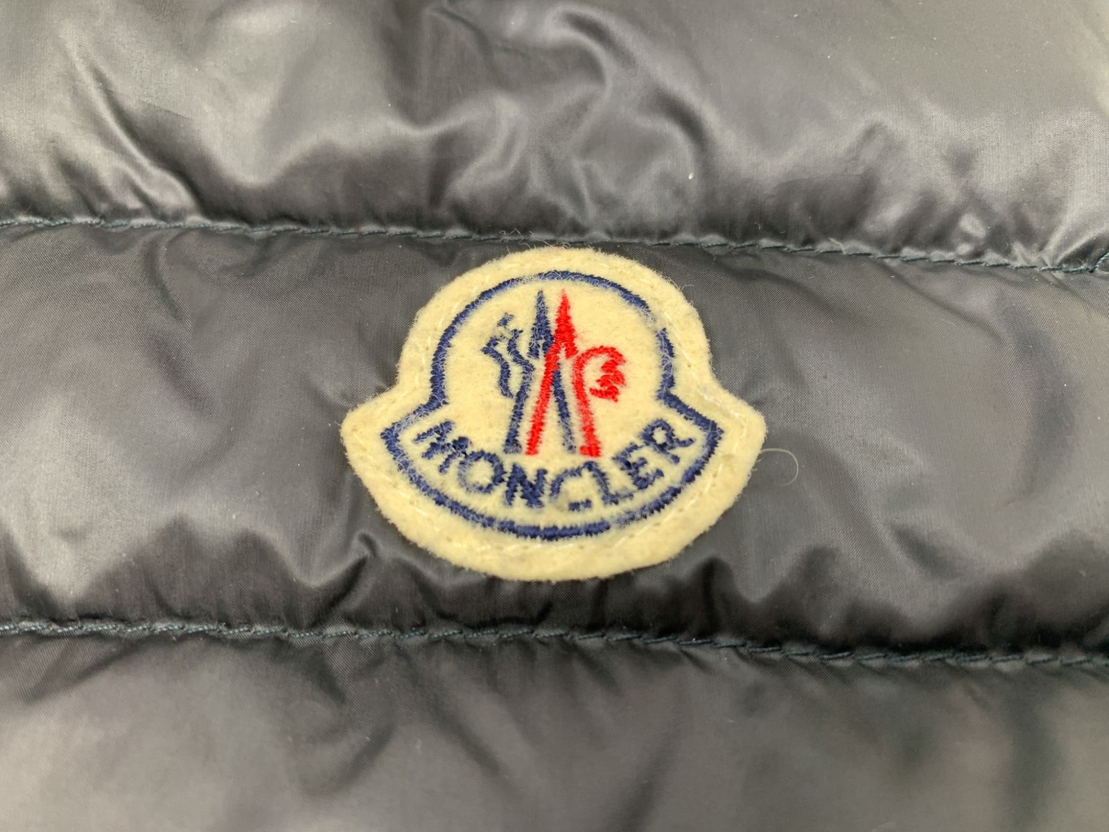 MONCLER/モンクレール NAPLES ダウン ベスト MONCLER/モンクレール NAPLES ダウン ベスト