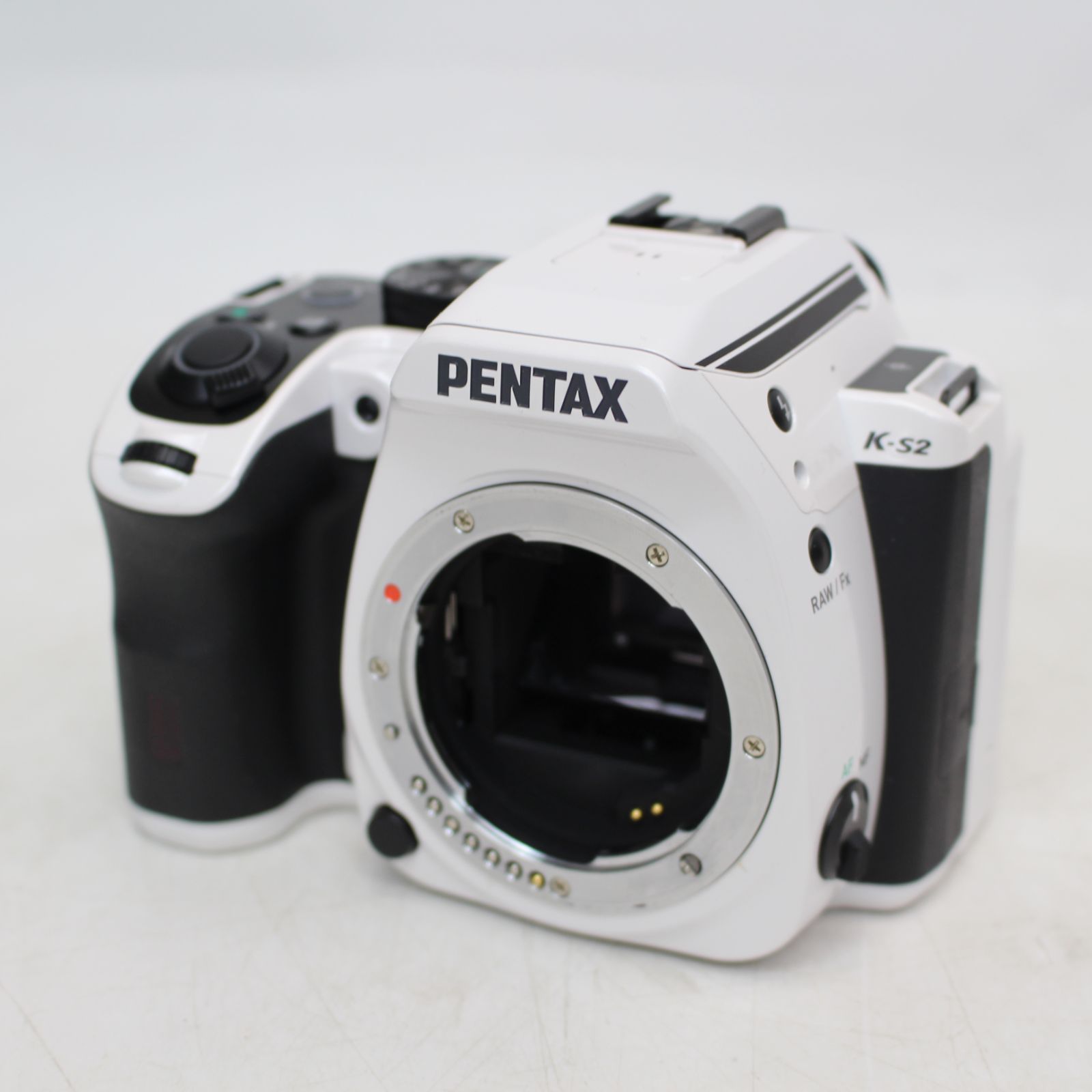 700)PENTAX デジタル一眼レフ PENTAX K-S2 ボディ ペンタックス