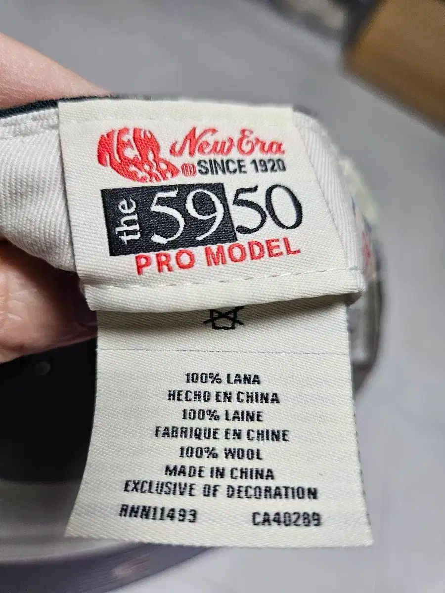 ニューエラ ESSENTIALS