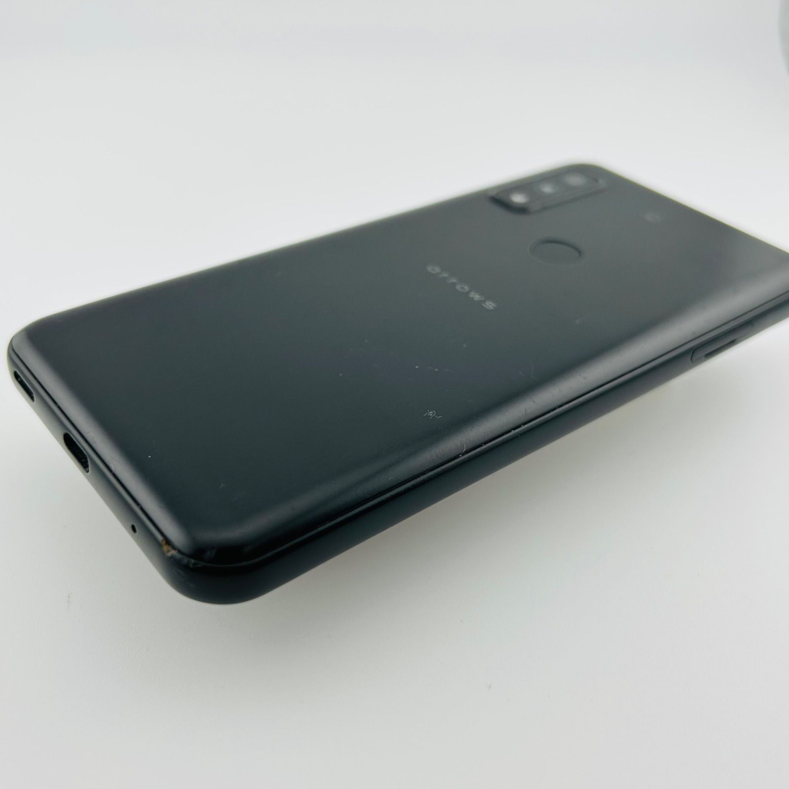 arrows We SIMフリー　バッテリ良好　美品 ケース付き 移行容易 Amazon | SIMフリー arrows We FCG01 ホワイト AU