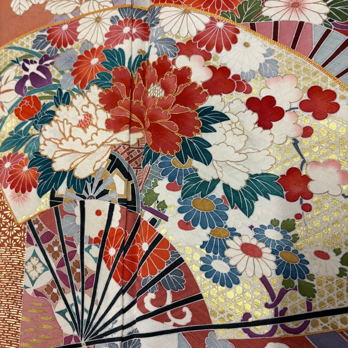 ≪美品≫正絹　振袖のみ【283】【身長155㎝〜165㎝の方用】 振袖 身丈162.5cm 裄丈66cm M 袷 扇 花車 金彩 金糸 灰紫 正絹