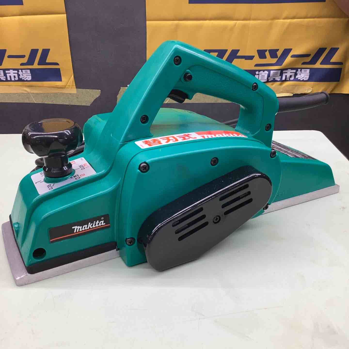 マキタ makita 電気カンナ M192 100v 研磨不要 替刃式 小型 面取り作業 越谷店