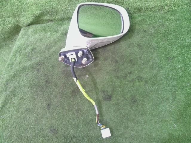 レクサス IS DBA-GSE20 右 ドアミラー サイドミラー IS250 4GR-FSE 074 白 ホワイト 87901-53080-A0 H17年