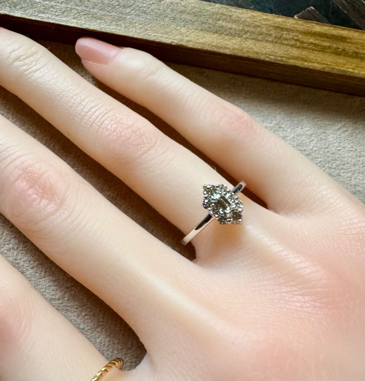 2種カット◇Pt900*12号*バケットカットダイヤモンドリング*プラチナ  