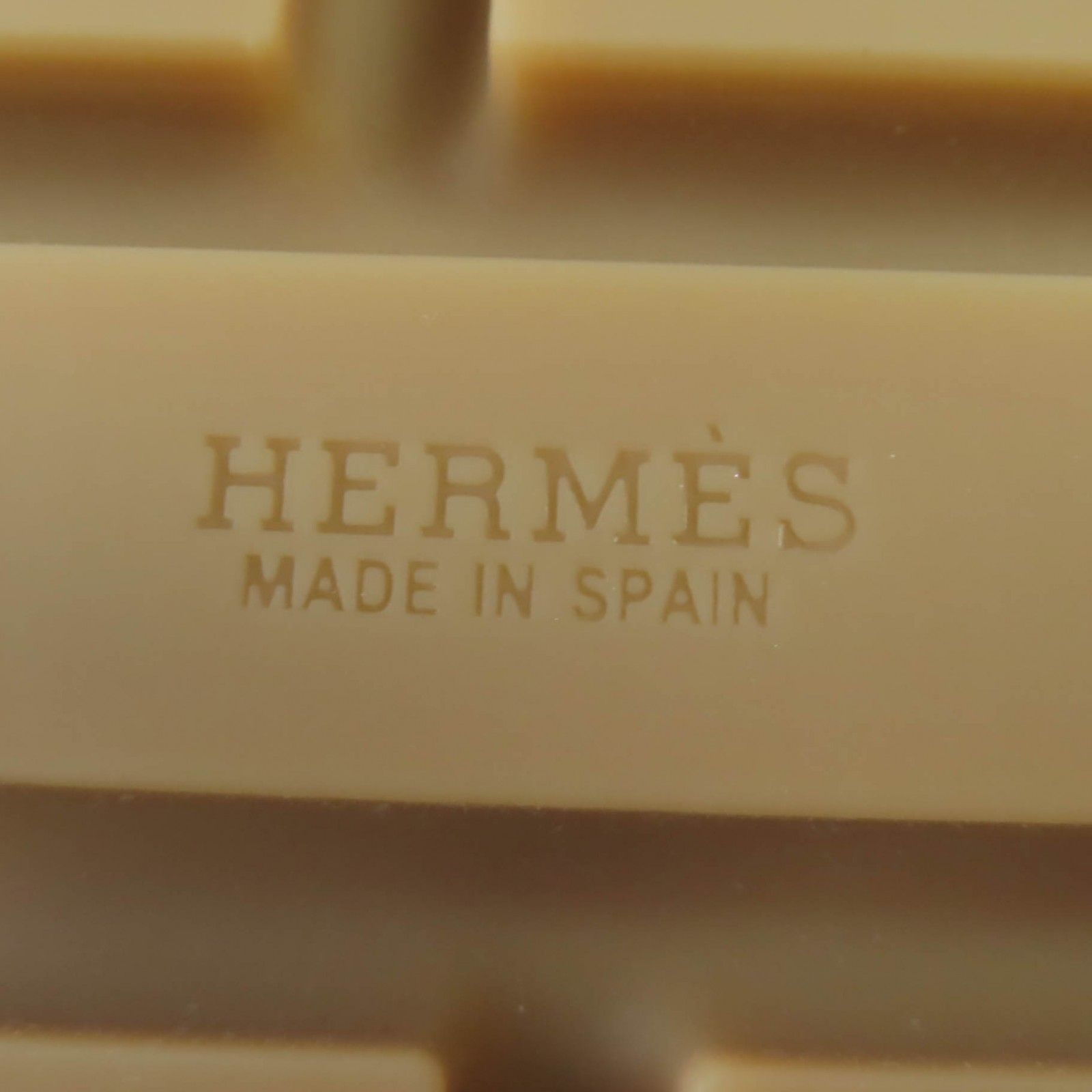 スウェードレザー