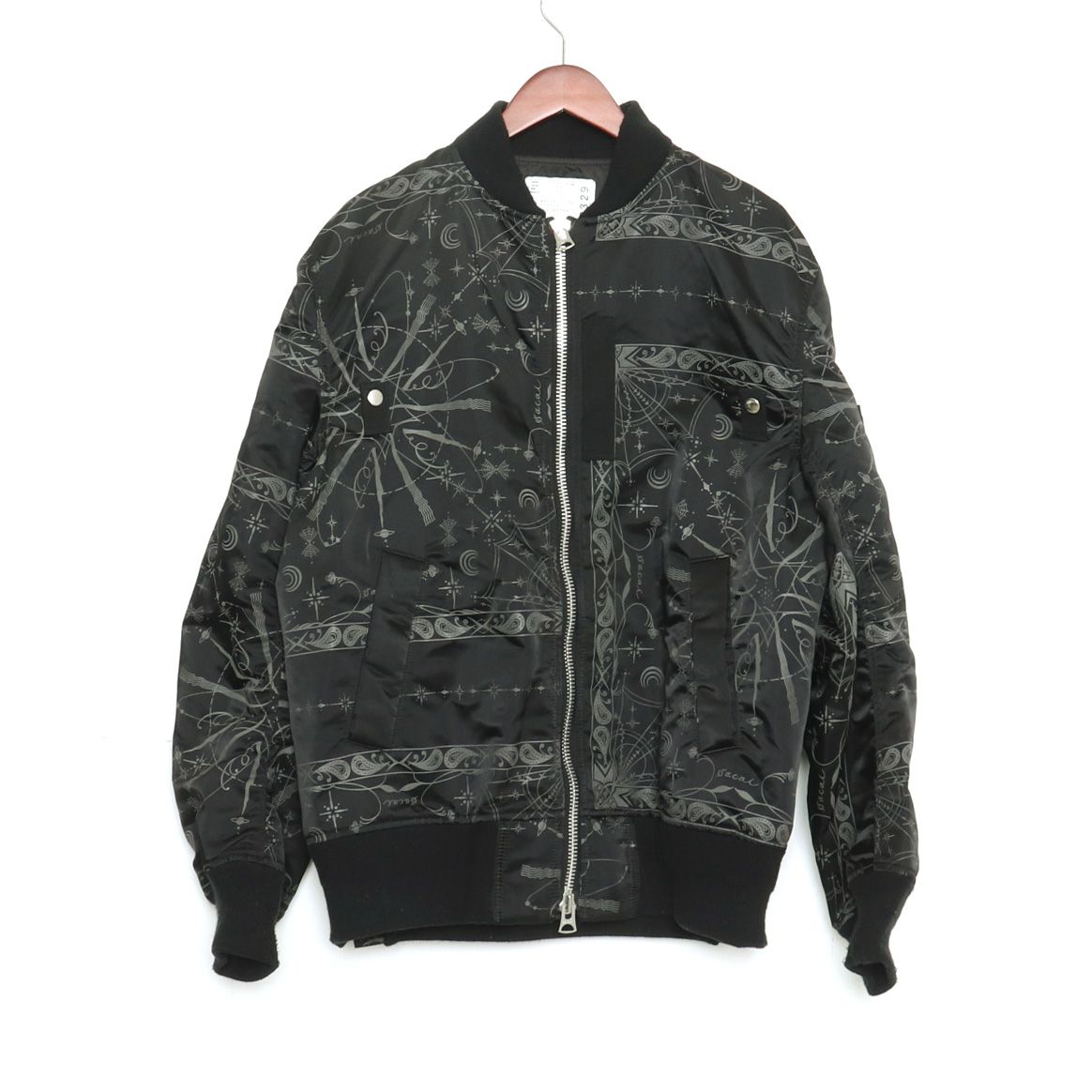 【美品】Sacai 、Dr.Woo バンダナプリント ジャケットMA-1 sacai × Dr.Woo サカイ ドクター・ウー MA-1 0-02329M 20AW
