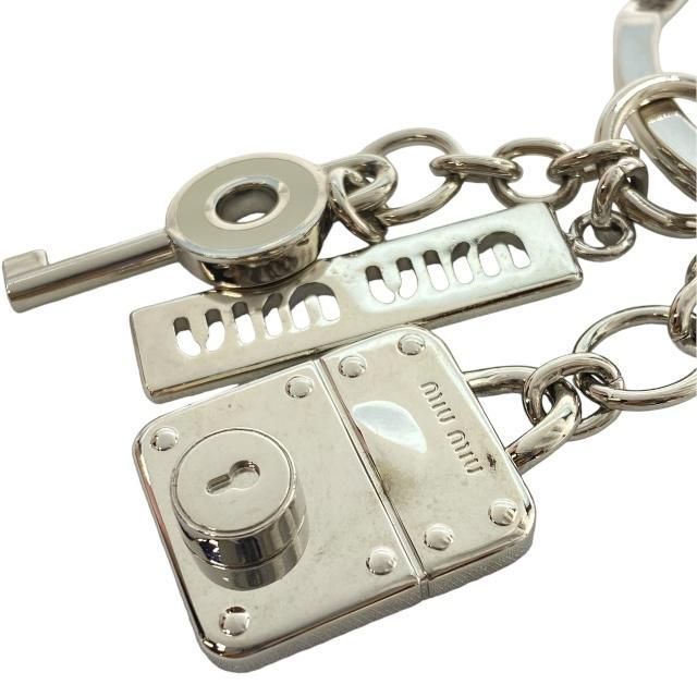 miumiu ミュウミュウ キーリング キーホルダー カデナモチーフチャーム