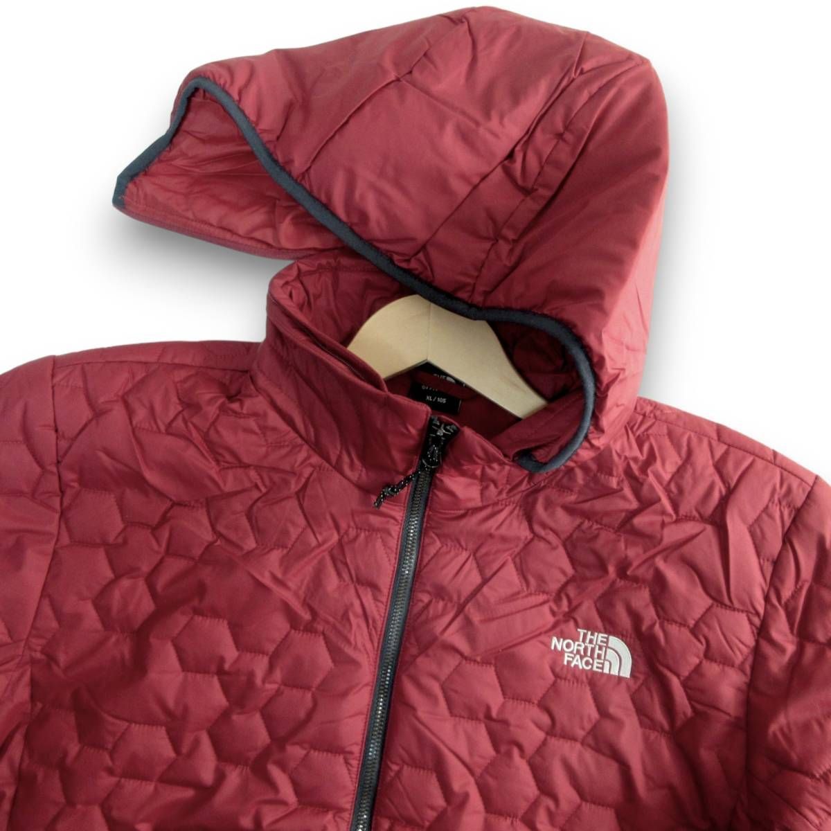 THE NORTH FACE ノースフェイス 新品 保温 裏地フリース 軽量 ストレッチ ジップアップ トラックジャケット ブルゾン 黒 L ▲087▼out22295 THE NORTH FACE ノースフェイス HYVENT搭載 保温 防水 透湿 DWR 撥水