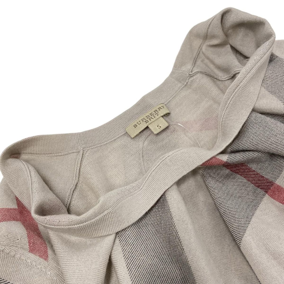 BURBERRY BRIT(バーバリーブリット) 長袖Tシャツ サイズS レディース - ライトブラウン×マルチ クルーネック/Sサイズ BURBERRY BRIT(バーバリーブリット) 長袖Tシャツ サイズS