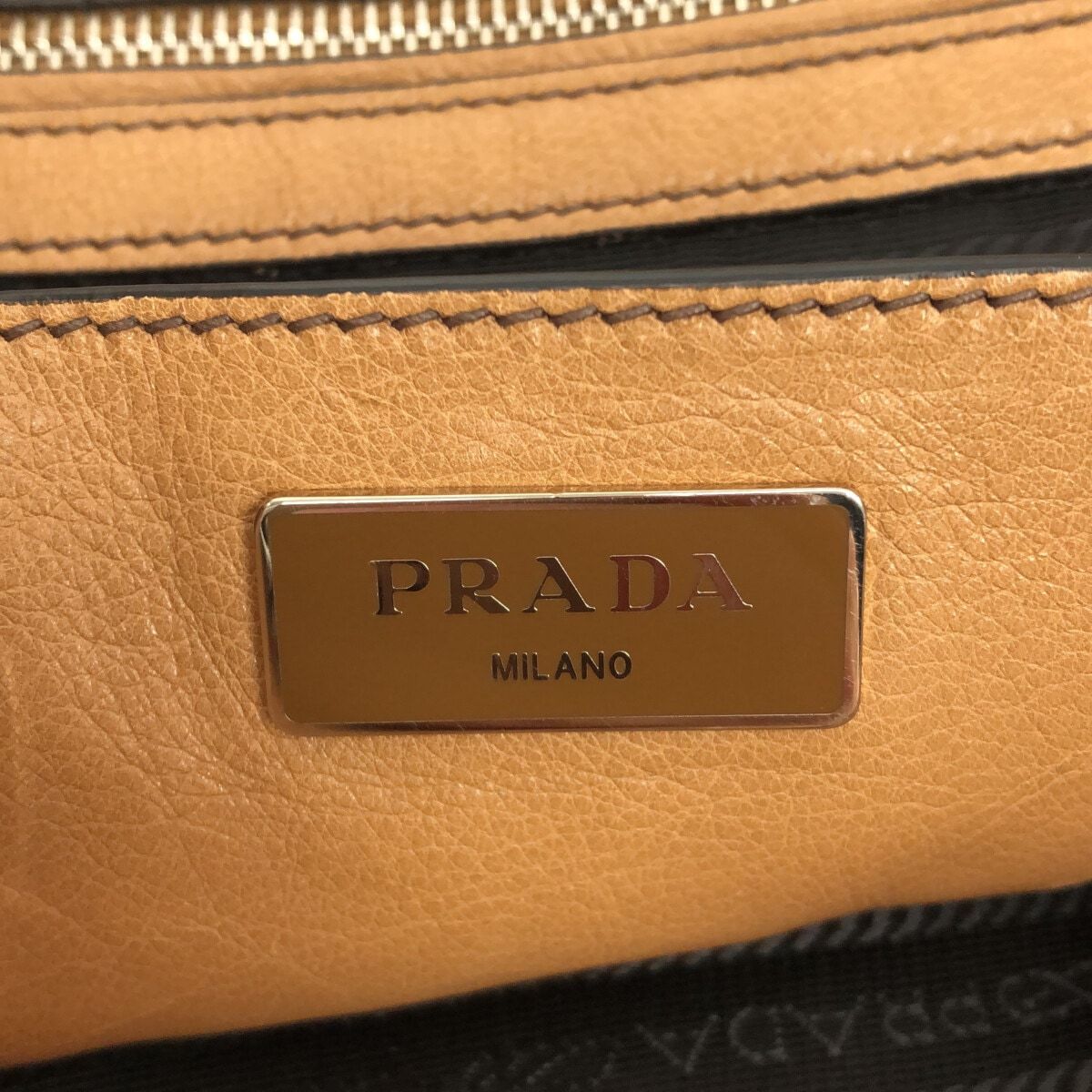 PRADA(プラダ) トートバッグ - BN2619 ライトブラウン レザー - メルカリ