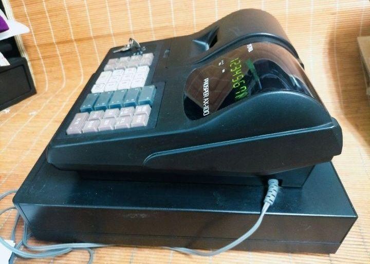 TOWAレジスター　AX-100　中古品　人気機種感熱紙　送料無料　992211 TOWAレジスター AX-100 中古品 人気機種感熱紙 送料無料 992211