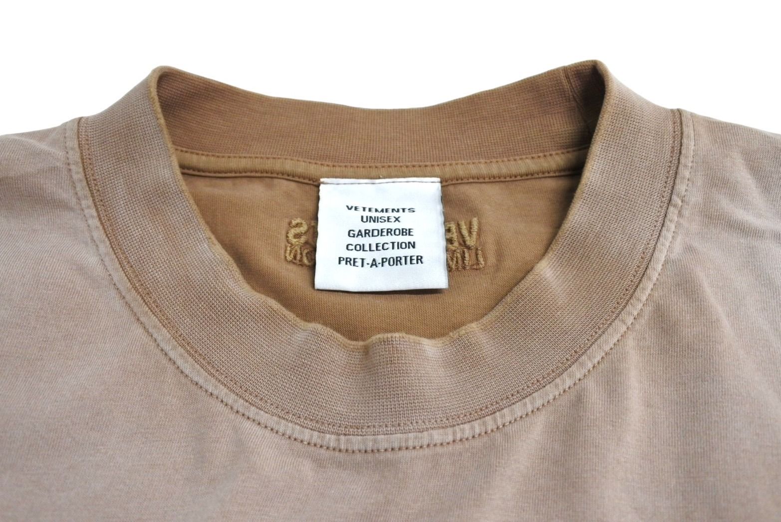 極美品 VETEMENTS ヴェトモン 半袖Tシャツ ダメージ加工 23SS UE63TR690X クールネック カットソー アッシュブラウン サイズM 中古 65002 極美品 VETEMENTS ヴェトモン 半袖Tシャツ ダメージ加工 23SS