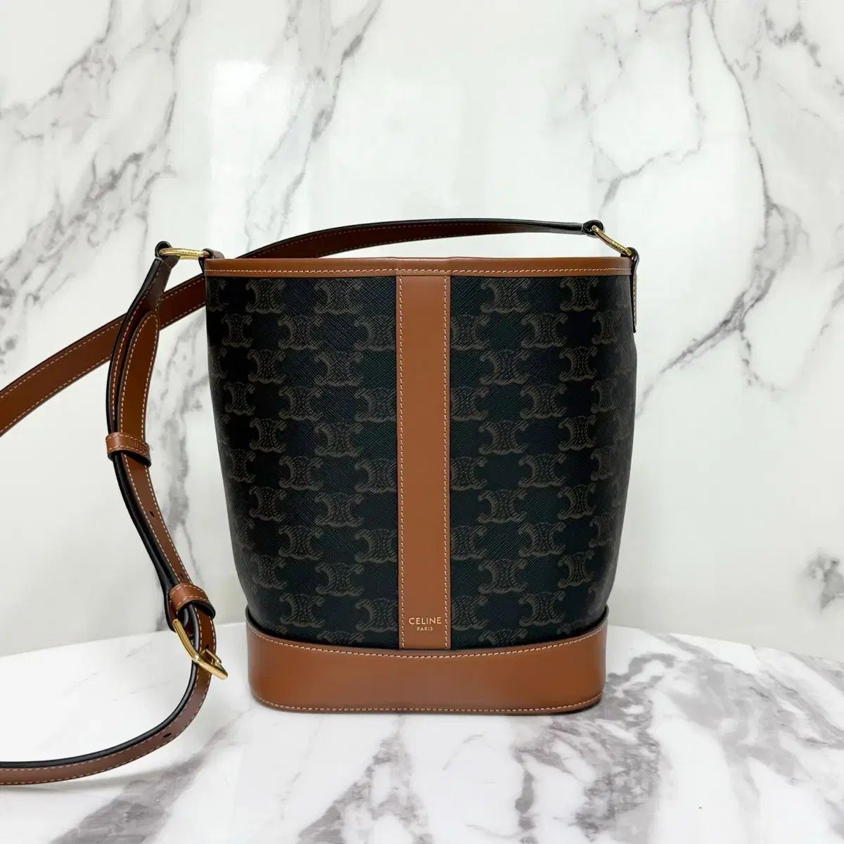 ほぼ Celine