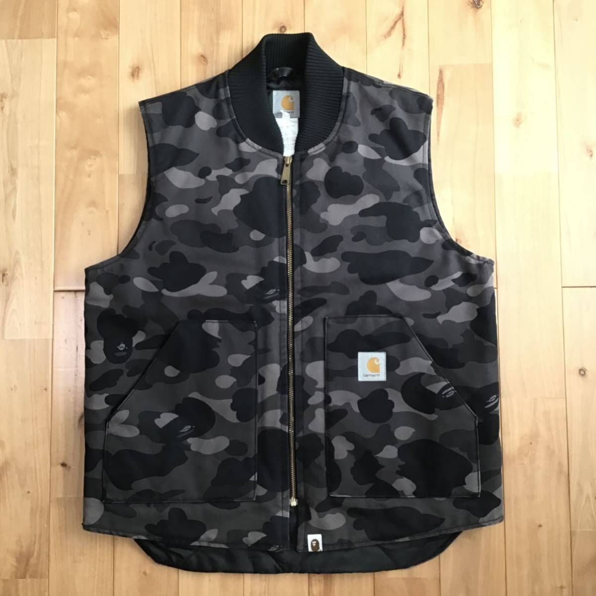 ☆激レア☆ Carhartt × BAPE ベスト Lサイズ Black camo a bathing ape