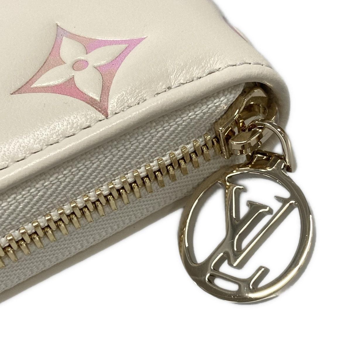 ドリームベージュ レザー