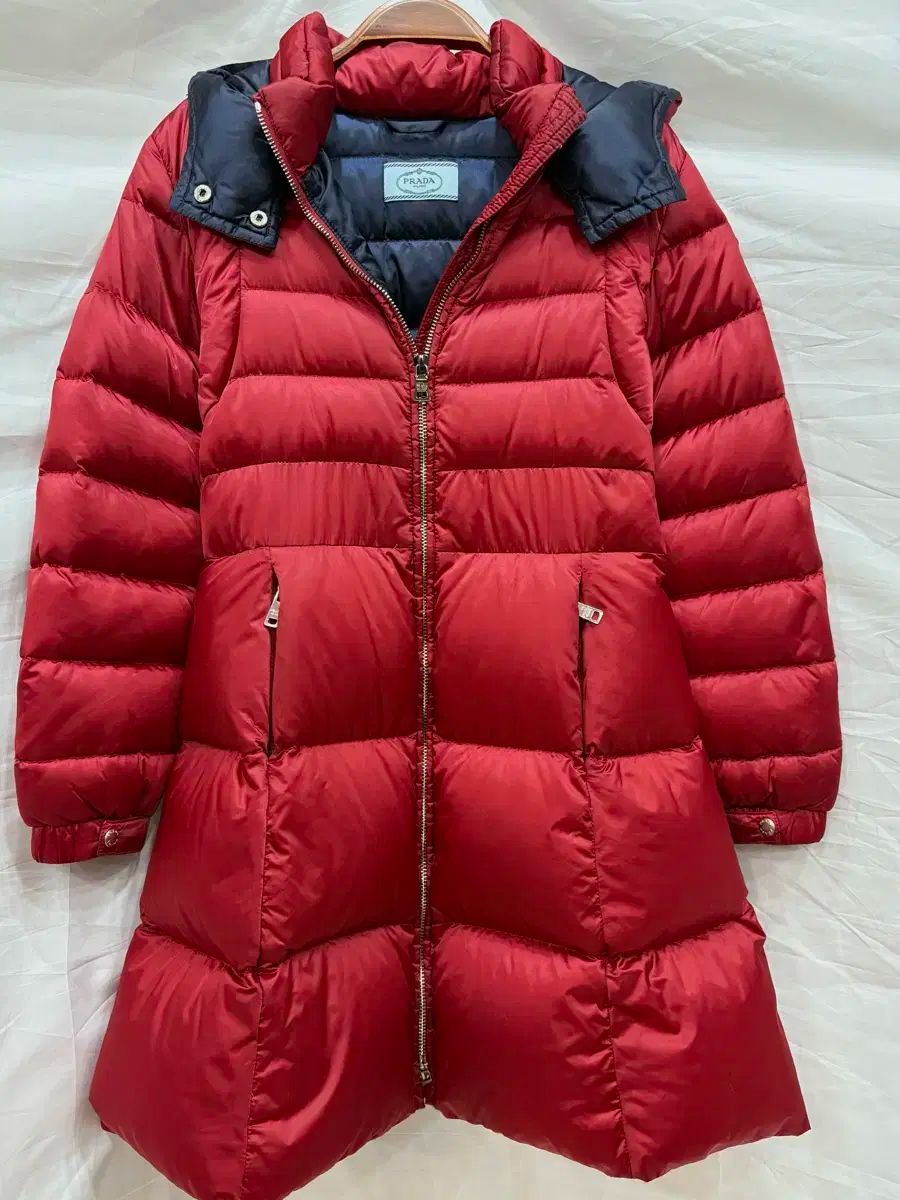プラダ キッズ バーガンディ ダウンジャケット ロング丈 10サイズ 正規品