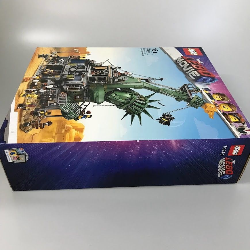 正規品 未開封 LEGO レゴ レゴムービー２ 70840 ボロボロシティへようこそ 廃盤品 DB-102-H 大人レゴ ミニフィグ エメット ルーシー バットマン グリーン ランタン ハーレイ クイン ぼくのウボンどこ 男 他 463 STEELWINDOWSANDDOORS_COM