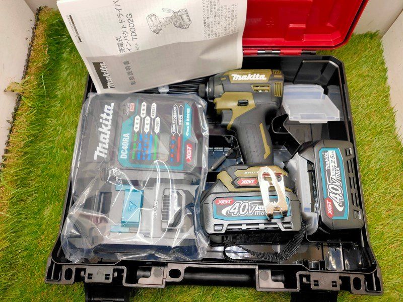 マキタ TD002GRDXO オリーブ 40Vmax 充電式インパクトドライバセット バッテリ 充電器 ケース付 ♥