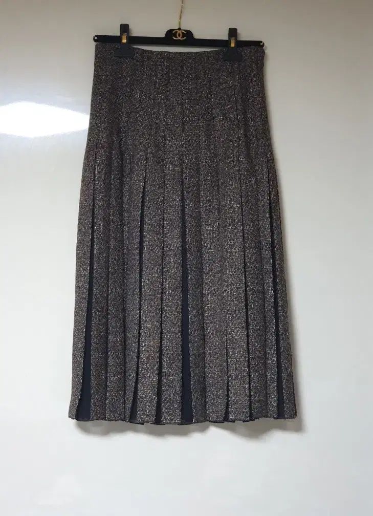 フェラガモ スカートスーツ 48 フェラガモ Ferragamo ツイード