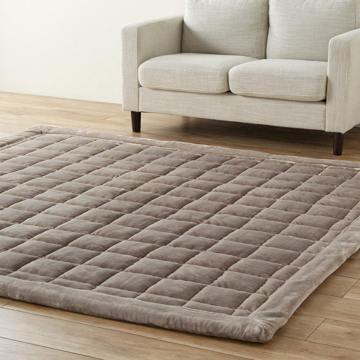 ベルメゾン キルトラグ わた入り ラグ カーペット メルトロ ベージュ 約200×240