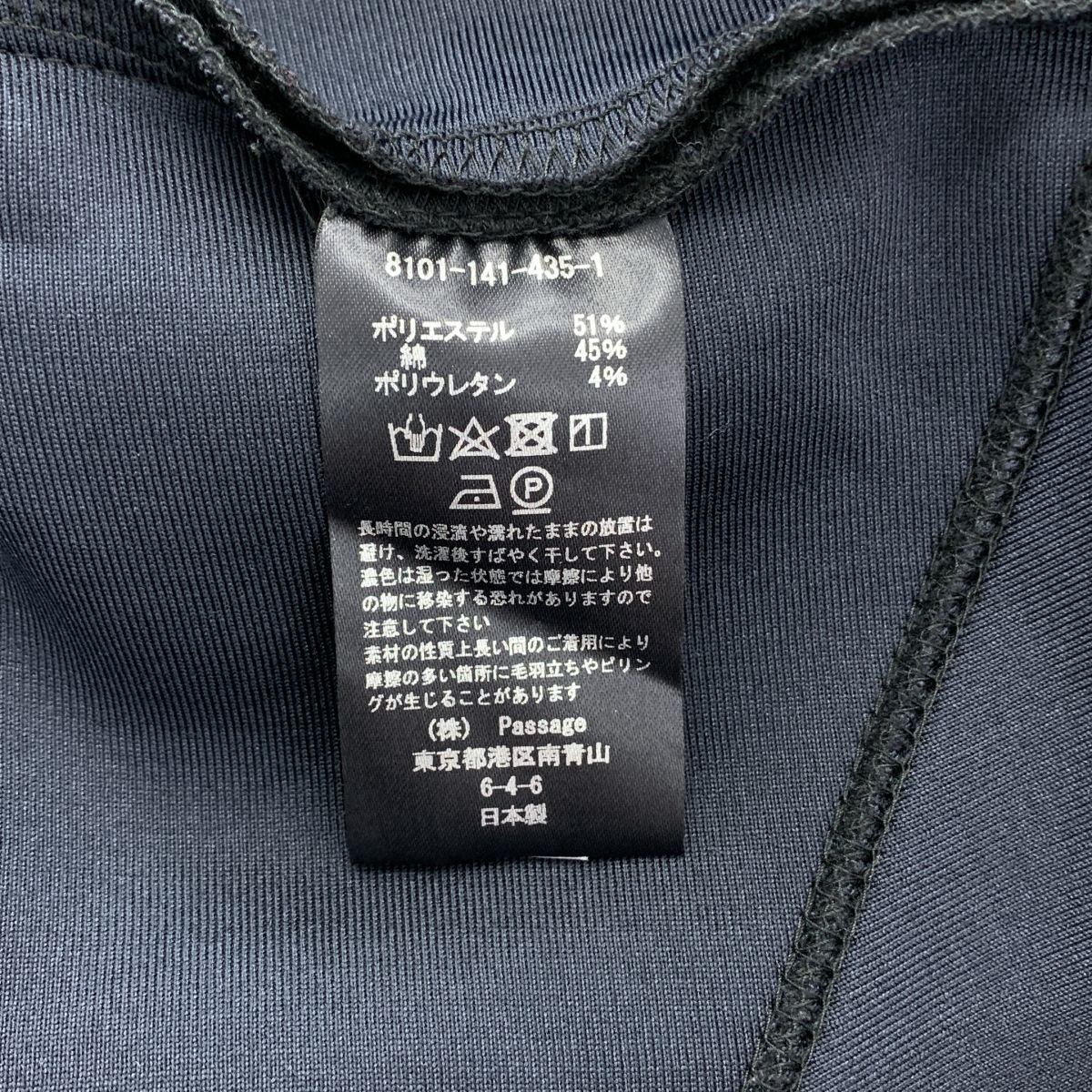 トップス |