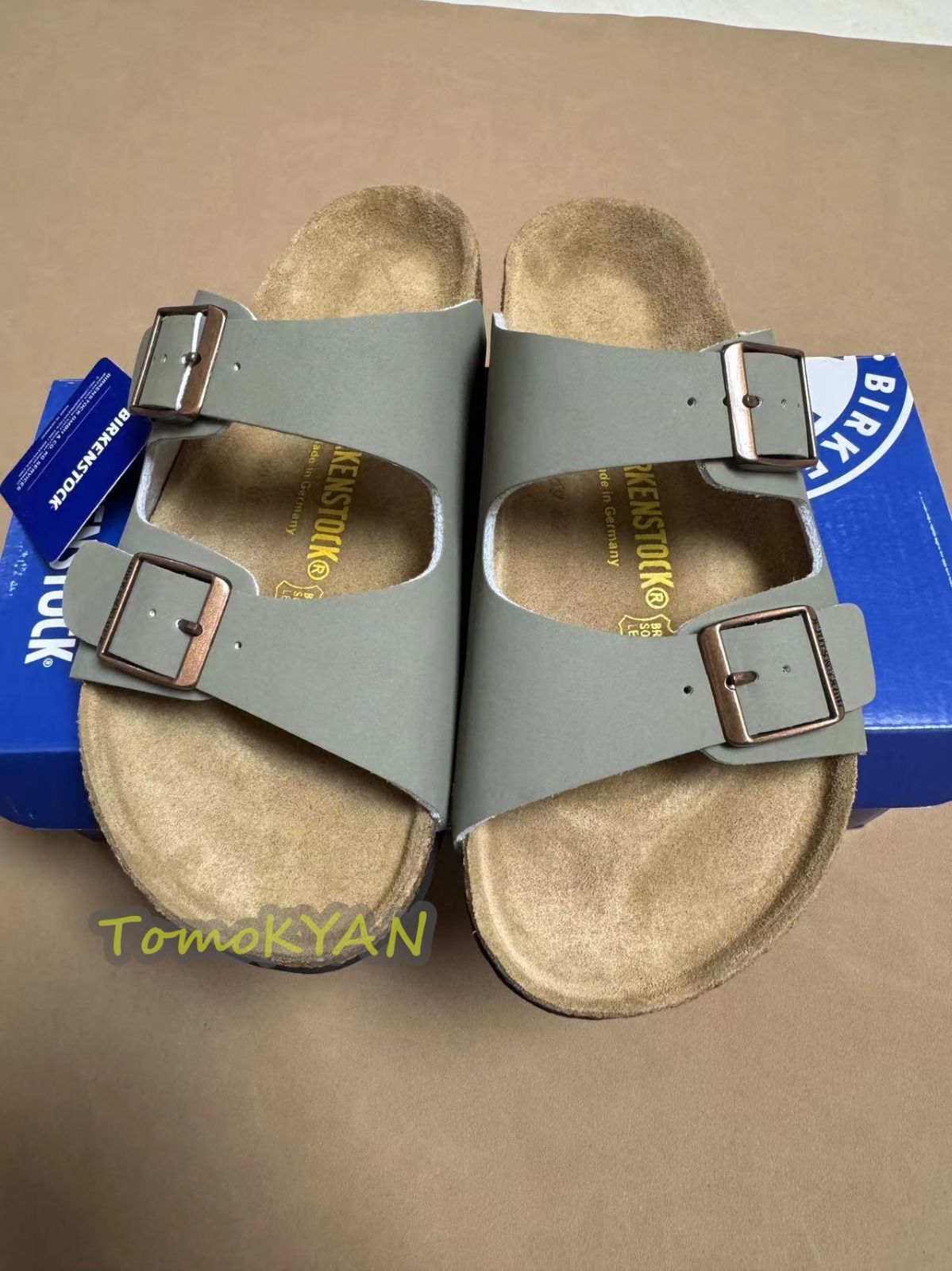 【新品】BIRKENSTOCK ビルケンシュトック サンダル ARIZONA アリゾナ サンダル  男女兼用  レギュラー幅