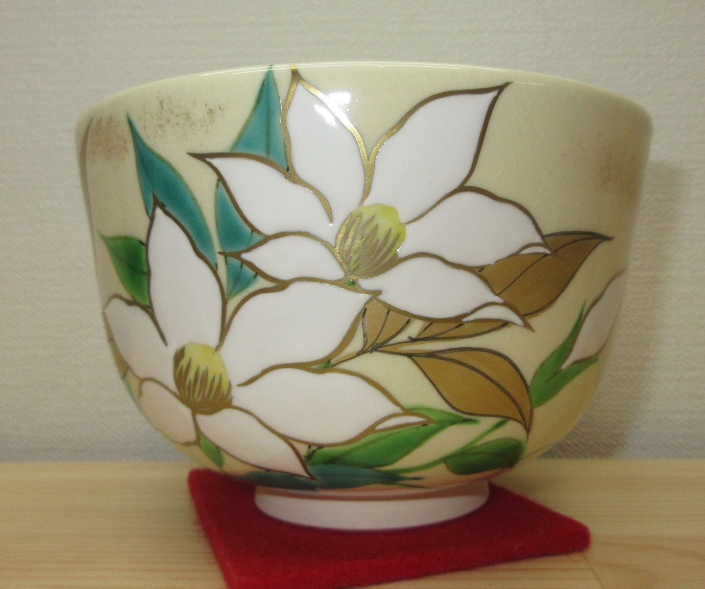 送料込【逢絢亭・新品】茶道具 干支茶碗 京焼 粉引釉 梅に親子牛の図 廣田嵩花 Amazon.co.jp: 逢絢亭・茶道具 干支茶碗 京焼 粉引釉 梅に親子牛