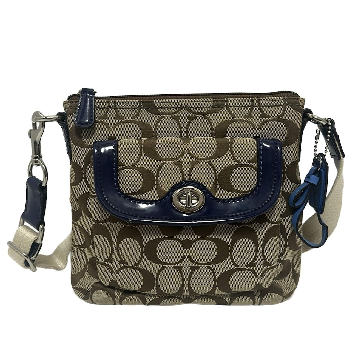 美品 コーチ シグネチャー ショルダーバッグ パッチワーク レザー アニマル柄 COACH コーチ ショルダーバッグ 豹柄 パッチワーク レオパード