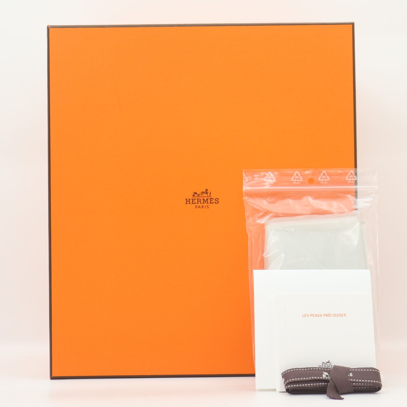 IT3VMVXI3R6K HERMES エルメス 空き箱 バーキン25 1497□ オレンジ ボックス 箱 BOX レインカバー 7番 リボン 冊子