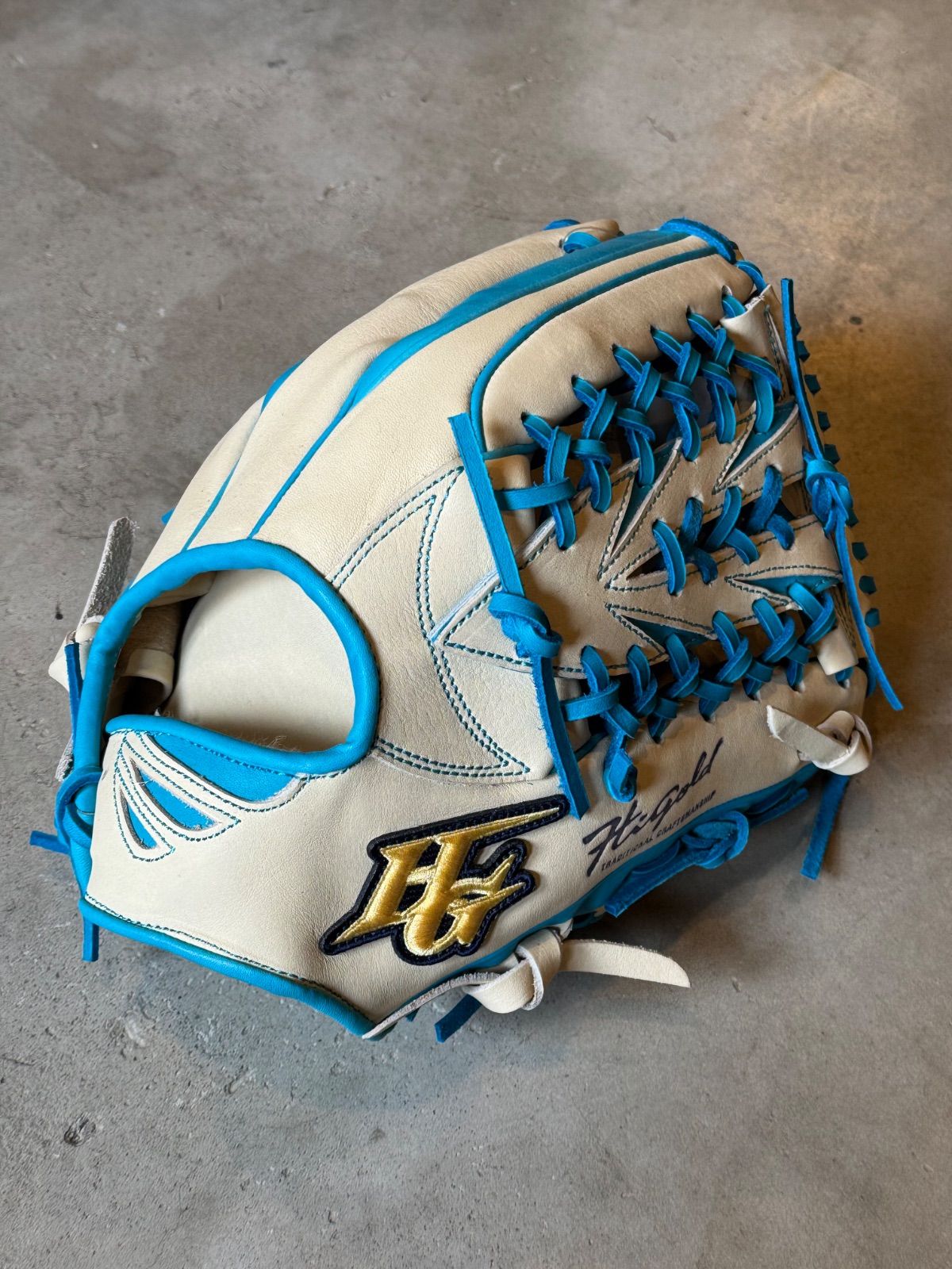 【真極】ハイゴールド　一般軟式外野手用 ハイゴールド 技極 軟式外野手用グローブ 大特価【Hi-GOLD】硬式用グローブ