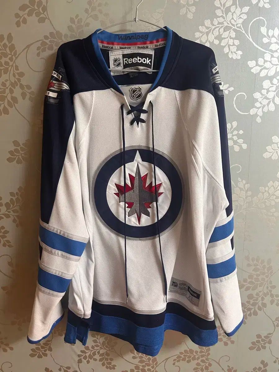 Reebok リーボック ウィニペグ ジェッツ NHL ジャージ XL