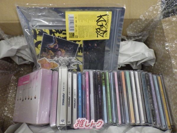 爆買い 英語 なにわ男子 箱入り CDセット 28点 - メルカリ アイドル