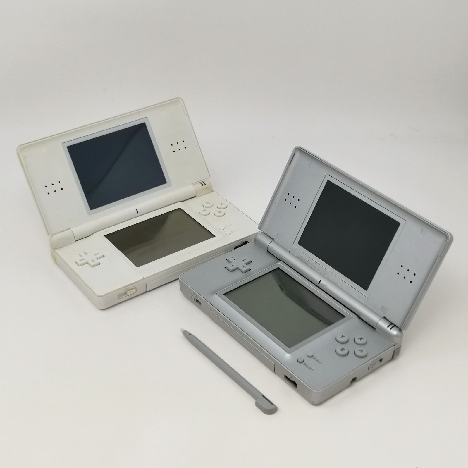 ニンテンドーDSLite 箱付き　2個セット 完品】ニンテンドーDSLite本体 動作確認済 ソフト2本
