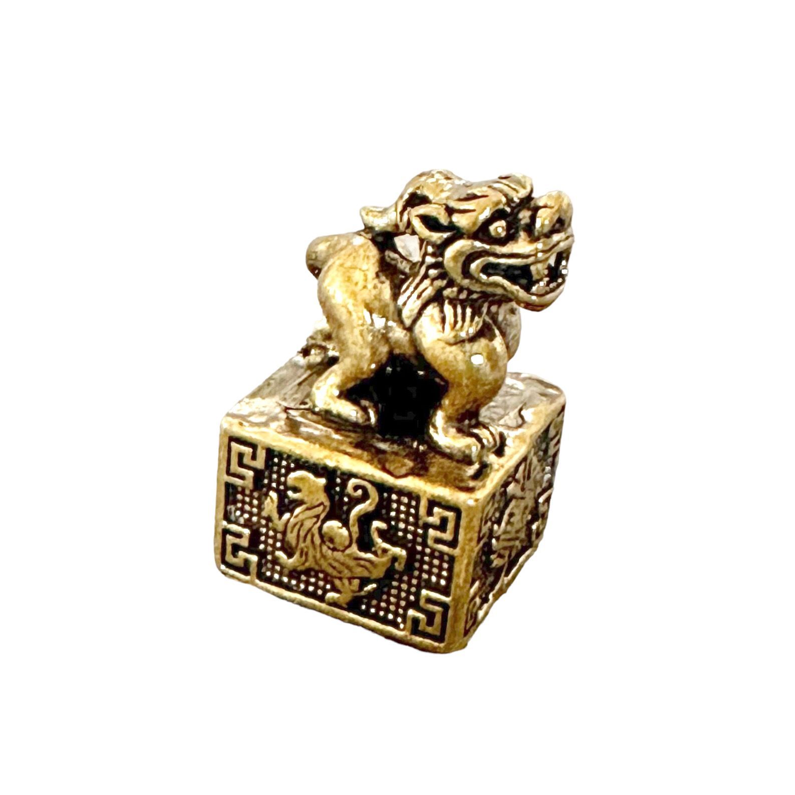 （62mm）天然石【⭐️紫雲母】 手彫刻品御守り狐　平安御守りUP 62mm）天然石【⭐️紫雲母】 手彫刻品御守り狐 平安御守りUP