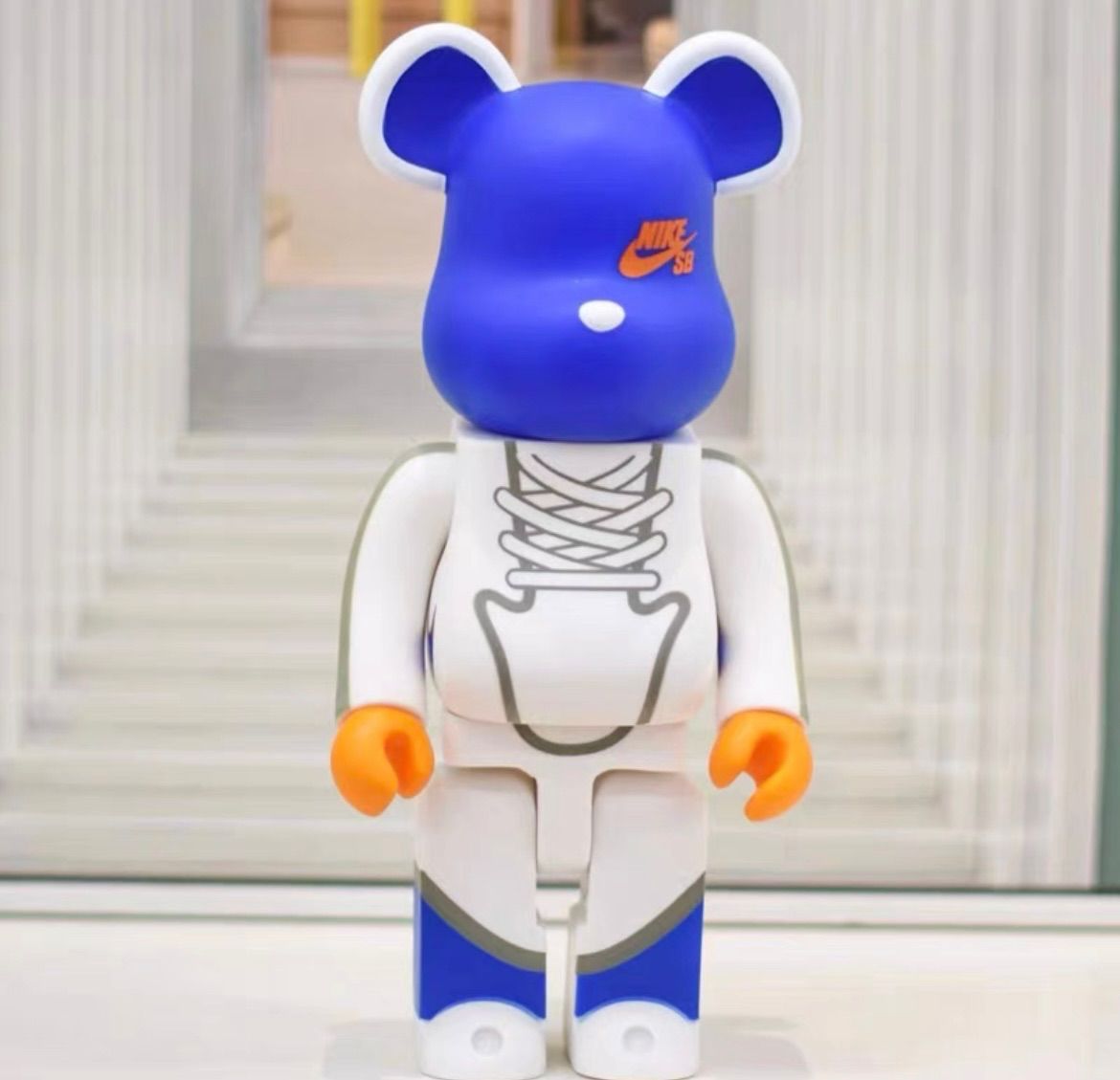 ベアブリック BE@RBRICK 400% 28センチ SB NIKE ナイキ 青×白 - メルカリ