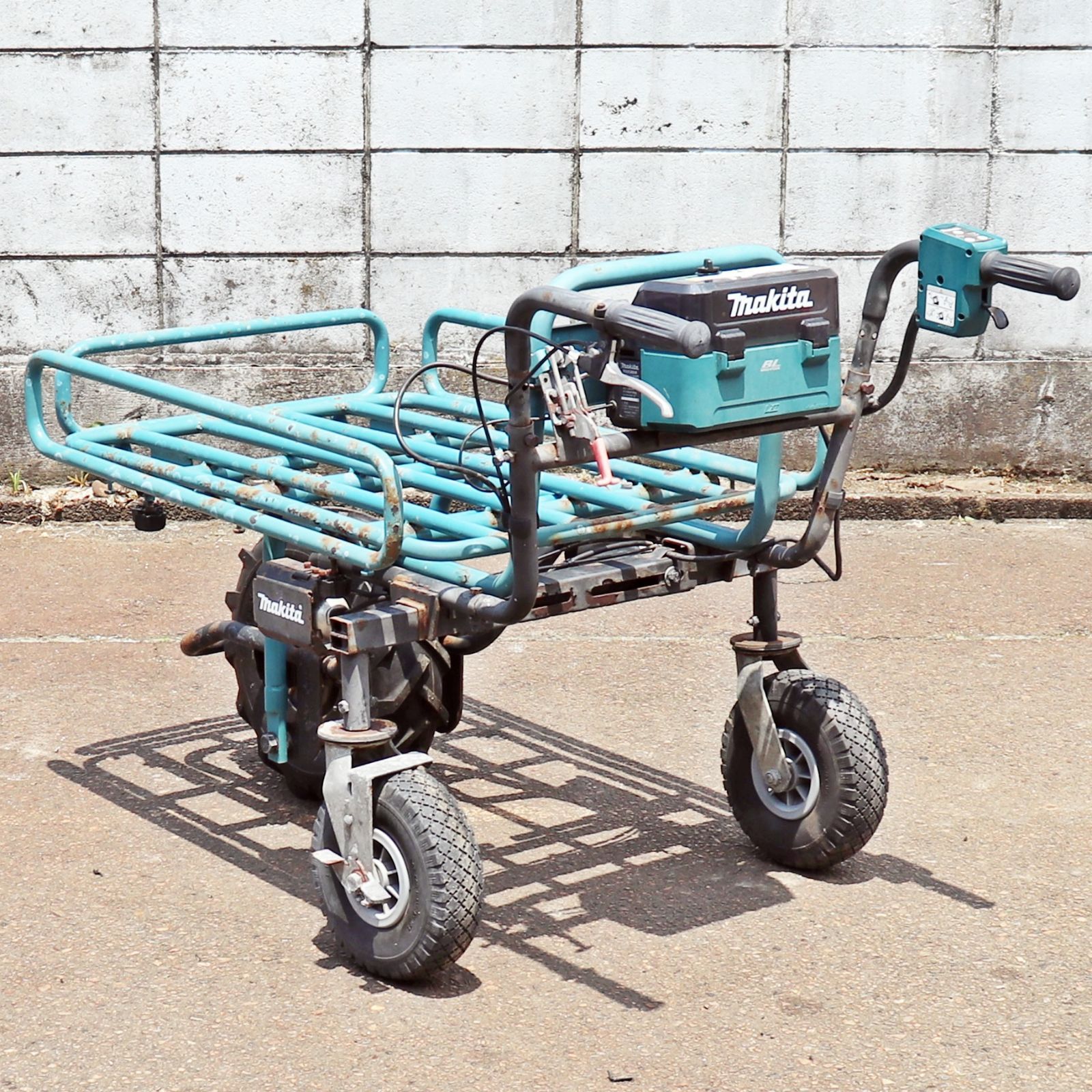 ✨マキタ 中古 CU180 充電式運搬車✨うるま市田場✨