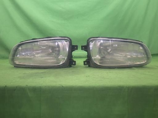 【】KOITO 100-35890 レンジャー 純正 ヘッドライト 左右