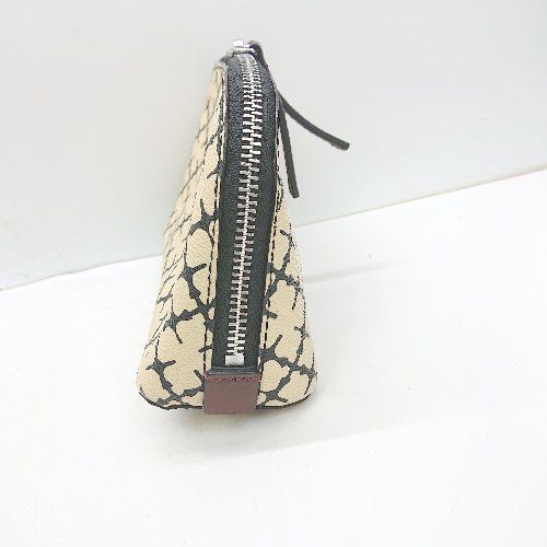 BY MALENE BIRGER新品ポーチ 新品】BY MALENE BIRGER ポーチ【元値 2万6】