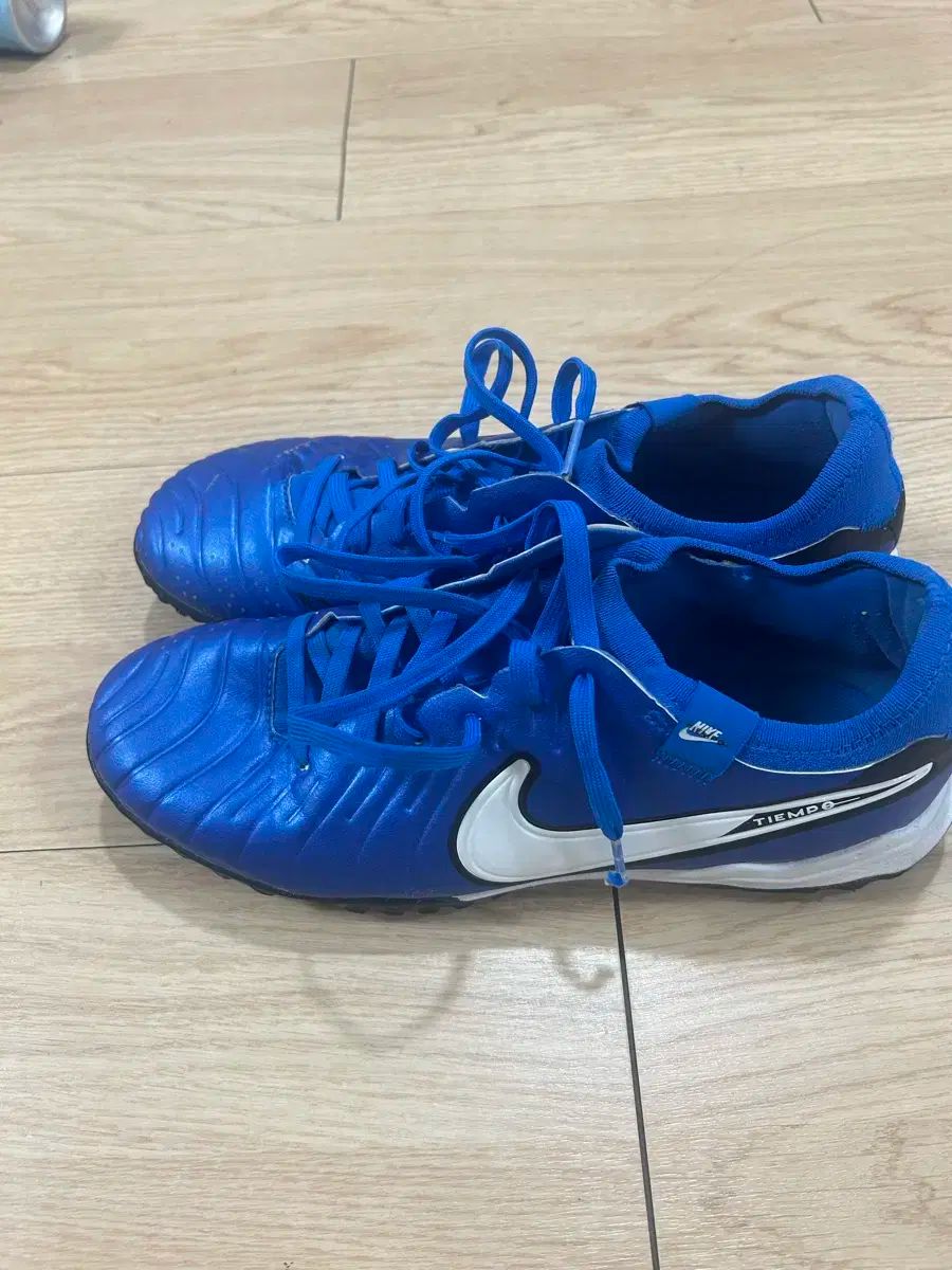 NIKE ナイキ ティエンポ サッカーシューズ 260