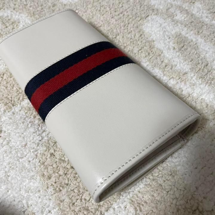 【国内発送】関税込み GUCCI RAJHA ラジャ タイガー付き レザー 国内発送】関税込み GUCCI RAJHA ラジャ タイガー付き レザー