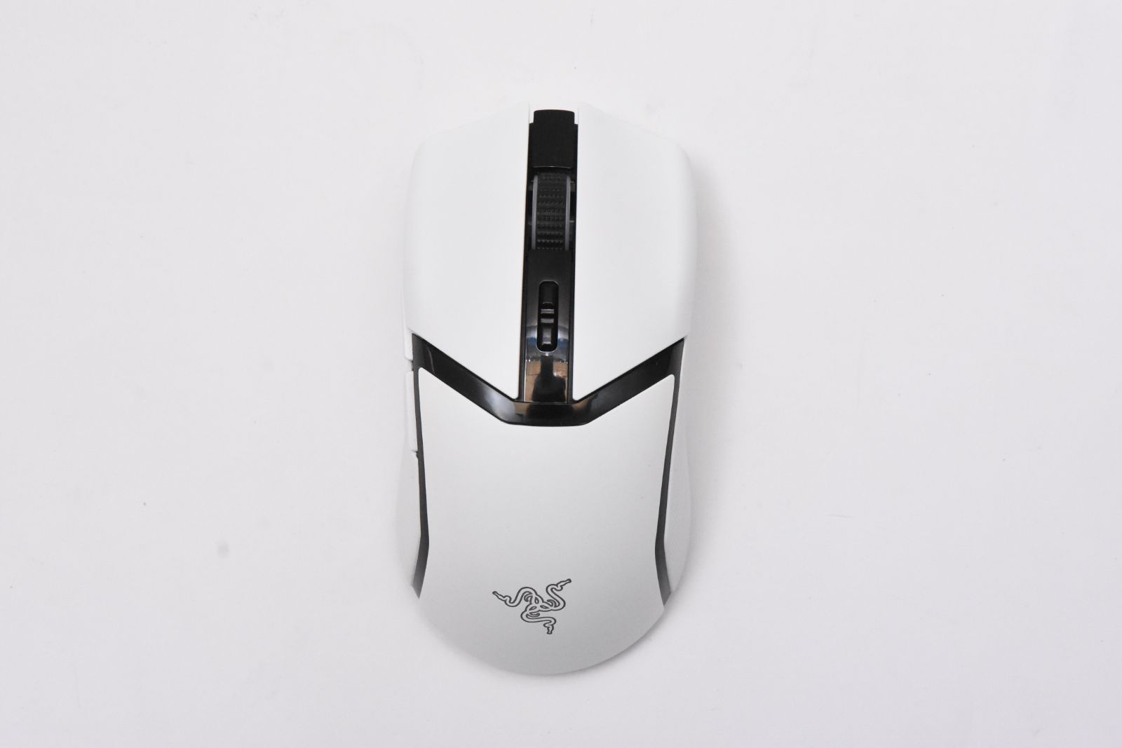 ファッション Razer レイザー Cobra Pro (White Edition) Amazon ファッション Razer レイザー Cobra Pro (White Edition) Amazon