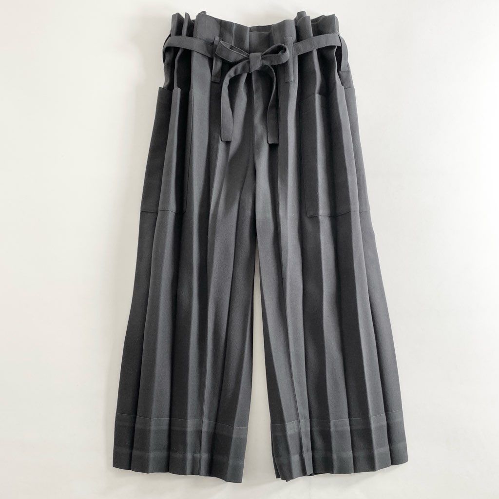 PLEATS PLEASE ISSEY MIYAKE - ミーイッセイミヤケ プリーツ