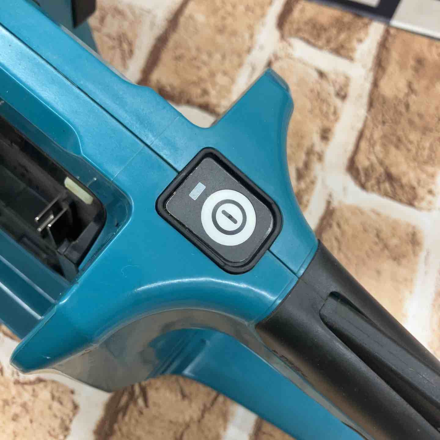 コードレスチェーンソー MUC353DZ